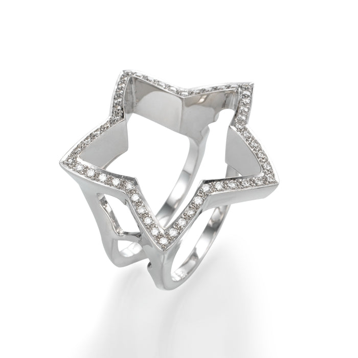 Diamonds Ring. 18K gold. Masquetade,   LP 1304