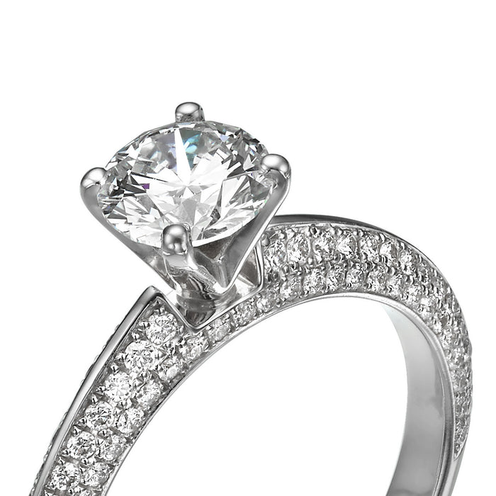 A Solitaire Ring  0.50ct Round Diamond and brilliants Diamonds. 18K white gold. 9066